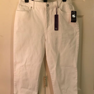 White Demin Gloria Vanderbilt Capris Amanda Cut